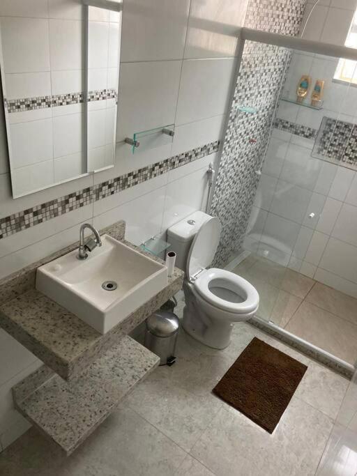 Casa Com Piscina, Grande E Espacosa No Condominio Dos Passaros กาโบฟรีโอ ภายนอก รูปภาพ